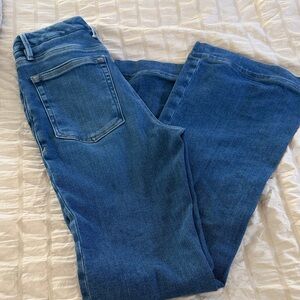 Good American Flare Jeans in Deep Blue